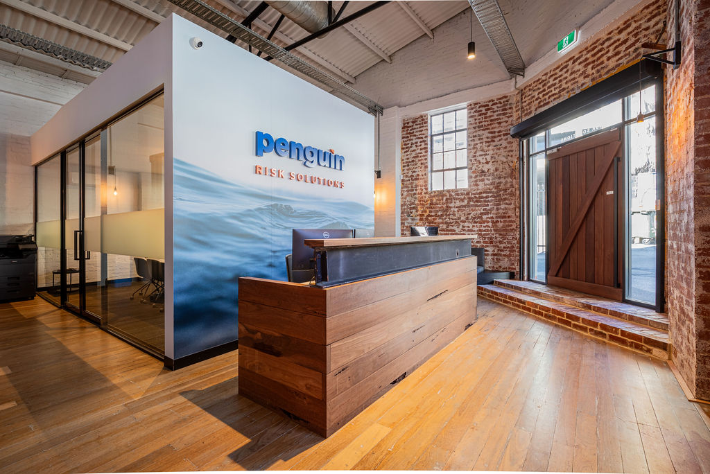 Phlow - Penguin Office Project