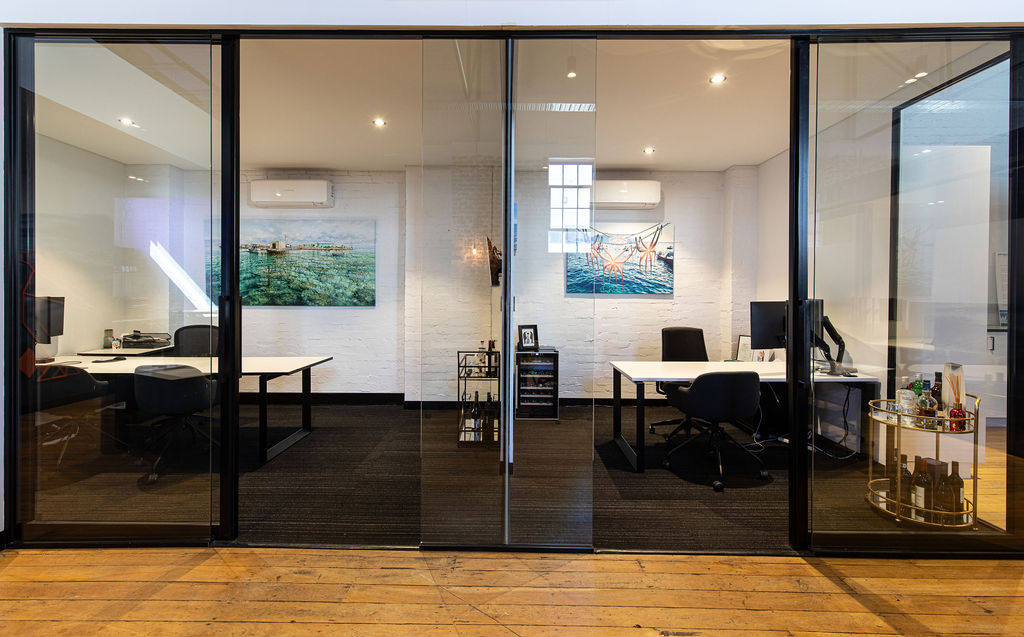 Phlow - Penguin Office Project